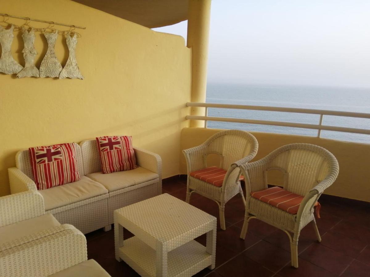 Holidays2Benalmadena Torrequebrada Sea View Front Beach With Pool Parking & Terraces Kültér fotó